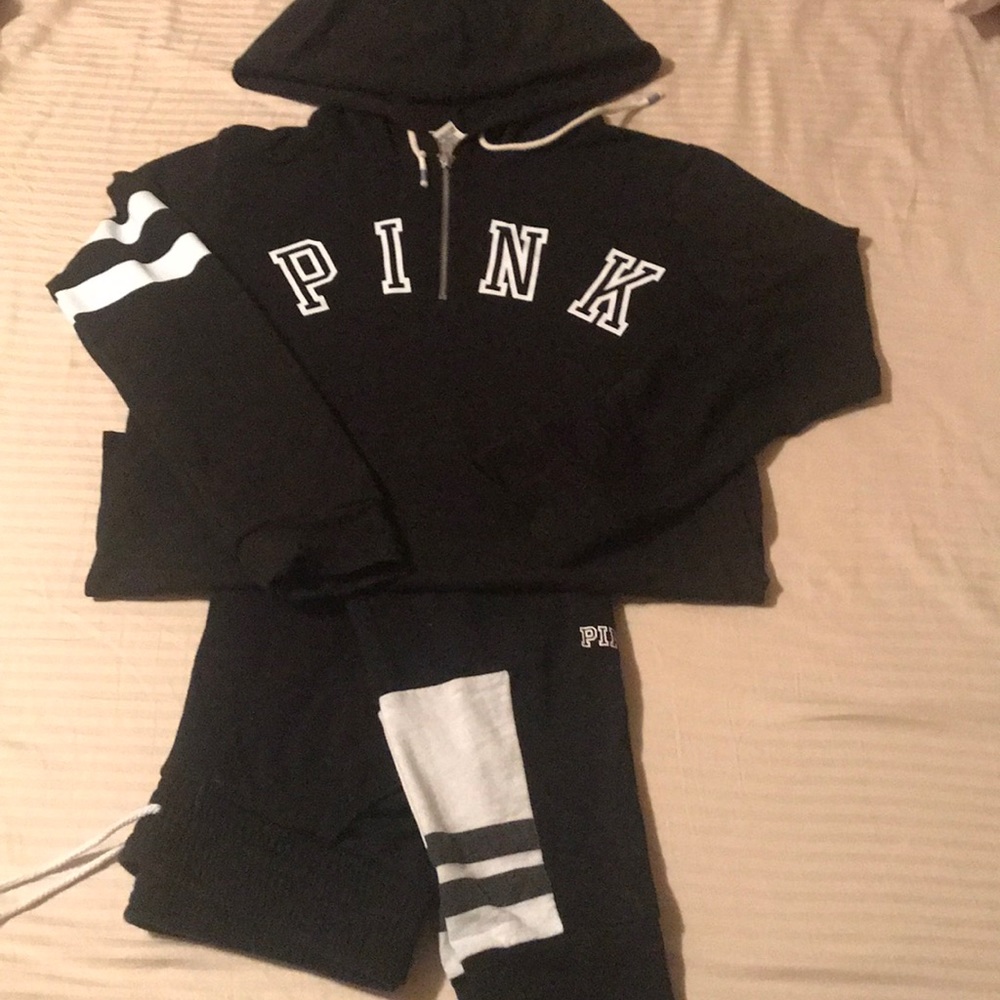 PINK Outfit